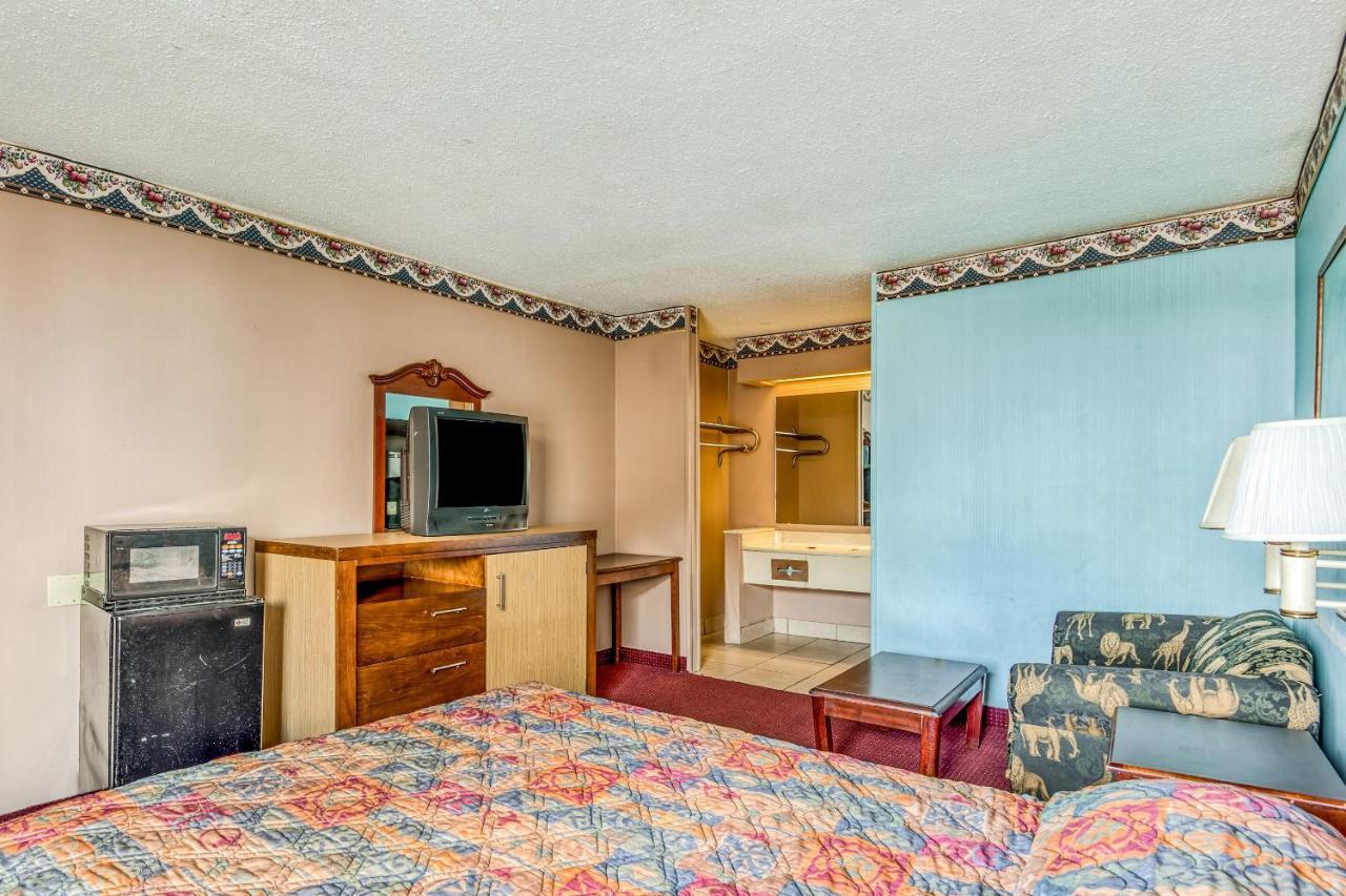 Oyo Hotel Jackson North I-55 Zewnętrze zdjęcie