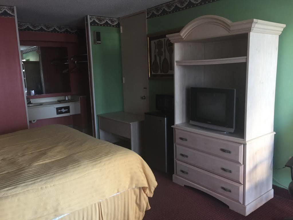 Oyo Hotel Jackson North I-55 Zewnętrze zdjęcie